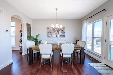 Dining - 699 Bluffs View Ct, Eureka, MO 63025 photo 1 of 3