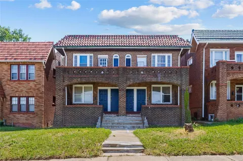 4460 Bircher Blvd, Saint Louis, MO 63115