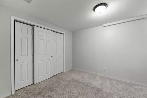 Bedroom - 879 Portsdown Rd, Ballwin, MO 63011 photo 4 of 8