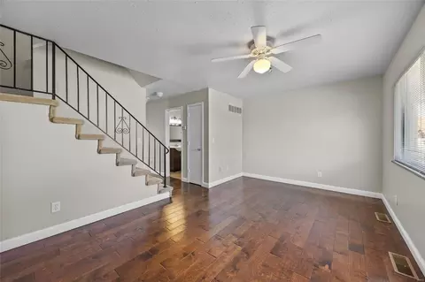 Living - 879 Portsdown Rd, Ballwin, MO 63011 photo 1 of 5