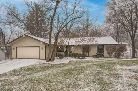 13 Provence Dr, Lake Saint Louis, MO 63367