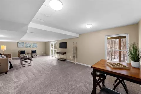 Living - 1342 Bridge Creek Trl, Ellisville, MO 63021 photo 4 of 4