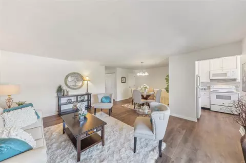 8 Jakes Ct #D, O'fallon, MO 63366 photo 3