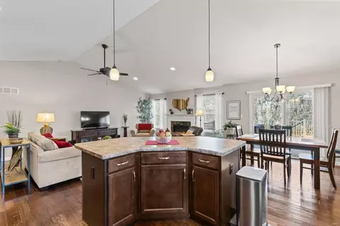 5128 Eagle Wing Ct, Eureka, MO 63025 photo 23