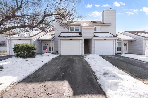 3548 Cypress Creek Dr, Florissant, MO 63031