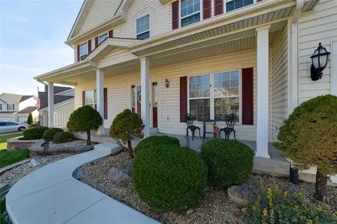 2412 Macpherson Dr, O'fallon, MO 63368 photo 2