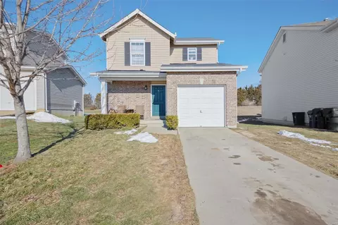 1005 Chesterfield Dr, Wentzville, MO 63385
