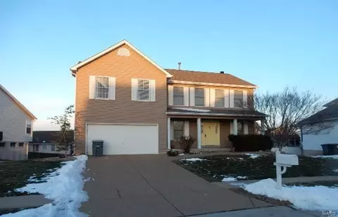 323 Camilla Dr, O'fallon, MO 63366