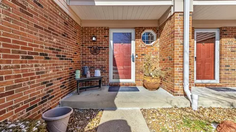 915 Alpine Ridge Dr, Ballwin, MO 63021 photo 27