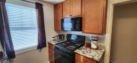 Entry Way - 7620 Stanwood Dr, Saint Louis, MO 63121 photo 1 of 1