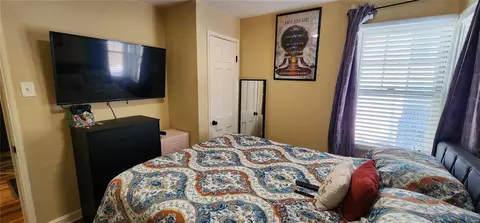 Bedroom - 7620 Stanwood Dr, Saint Louis, MO 63121 photo 2 of 6
