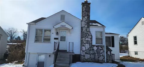 Exterior - 7620 Stanwood Dr, Saint Louis, MO 63121 photo 2 of 2