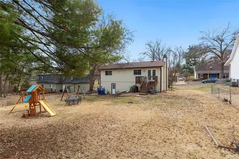 Exterior - 1193 Wicklow Rd, Ballwin, MO 63021 photo 3 of 4