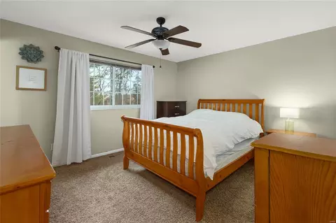 Bedroom - 1193 Wicklow Rd, Ballwin, MO 63021 photo 1 of 2