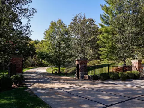 Exterior - 16335 Sheffield Point Ct, Wildwood, MO 63021 photo 15 of 17