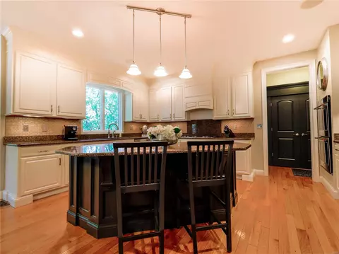 Kitchen - 16335 Sheffield Point Ct, Wildwood, MO 63021 photo 1 of 4