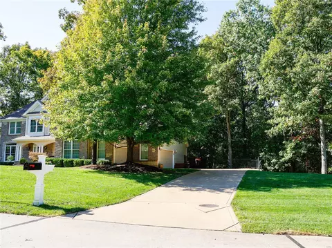 Exterior - 16335 Sheffield Point Ct, Wildwood, MO 63021 photo 9 of 17