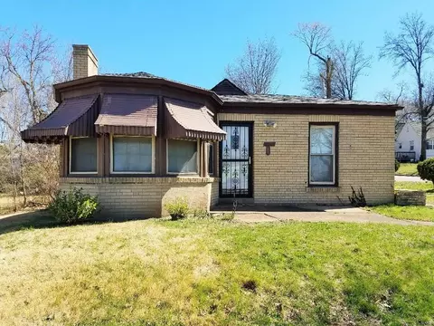 200 Henquin Dr, Saint Louis, MO 63135