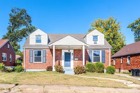 7043 Corbitt Ave, Saint Louis, MO 63130