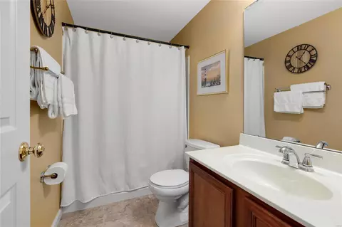 16020 Kerryton Place Dr, Ballwin, MO 63021 photo 23