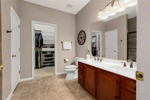 16020 Kerryton Place Dr, Ballwin, MO 63021 photo 14