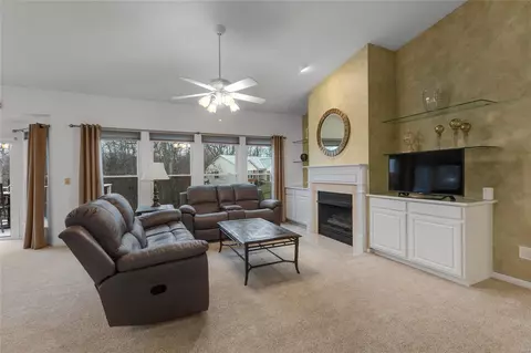 16020 Kerryton Place Dr, Ballwin, MO 63021 photo 5