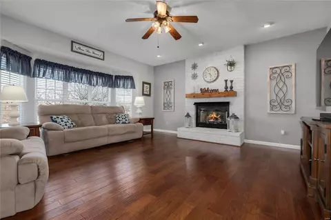 460 Rascal Xing, O'fallon, MO 63366 photo 6