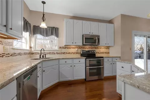 460 Rascal Xing, O'fallon, MO 63366 photo 10