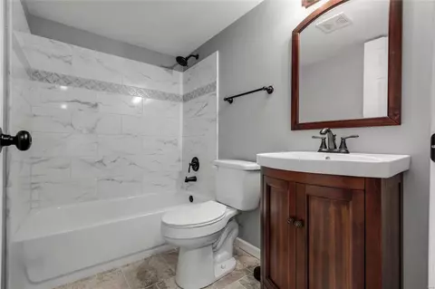 460 Rascal Xing, O'fallon, MO 63366 photo 30