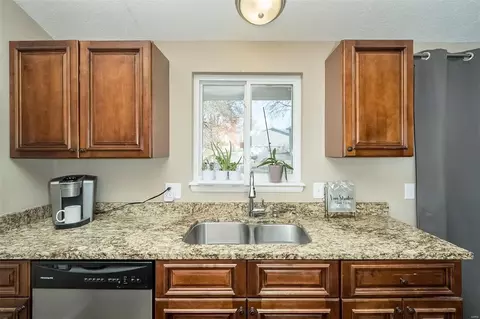 Kitchen - 1904 Pebble Brook Dr, O'fallon, MO 63366 photo 3 of 3