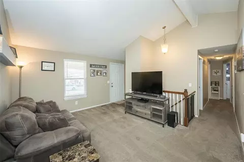 Entry Way - 1904 Pebble Brook Dr, O'fallon, MO 63366 photo 1 of 2