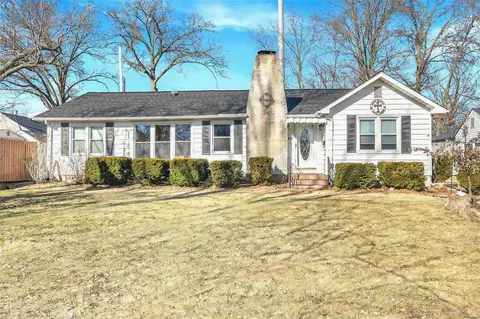 211 W Pitman St, O'fallon, MO 63366