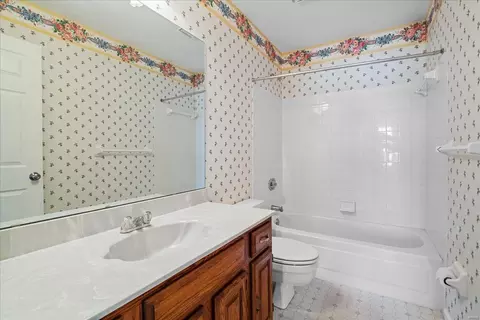 973 Kylemore Dr, Ballwin, MO 63021 photo 26