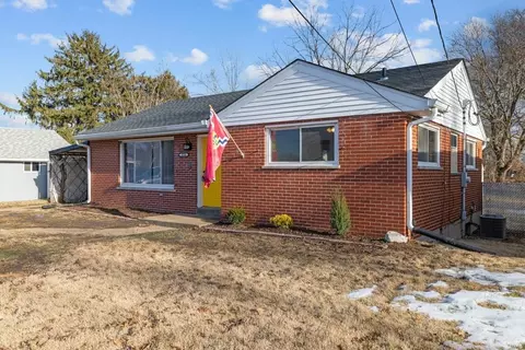 8204 Hildesheim Ave, Saint Louis, MO 63123