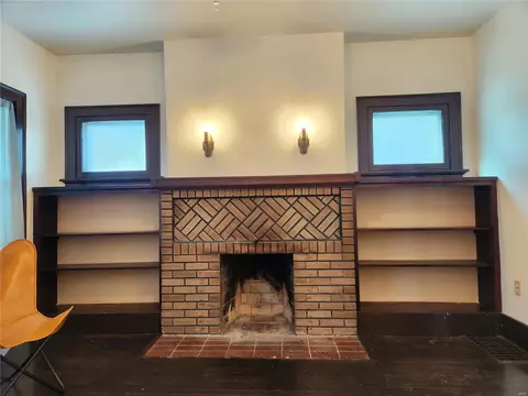 619 Carson Rd, Saint Louis, MO 63135 photo 6