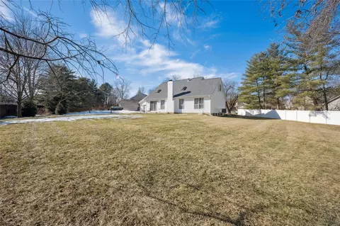 16205 Windfall Ridge Dr, Chesterfield, MO 63005 photo 25