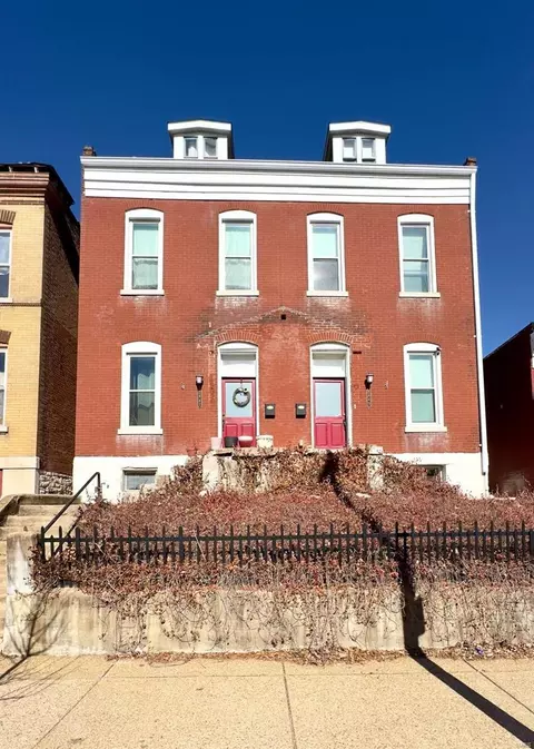 2845 Wyoming St, Saint Louis, MO 63118