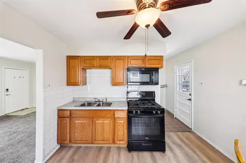 3829 Fee Fee Rd, Bridgeton, MO 63044 photo 10