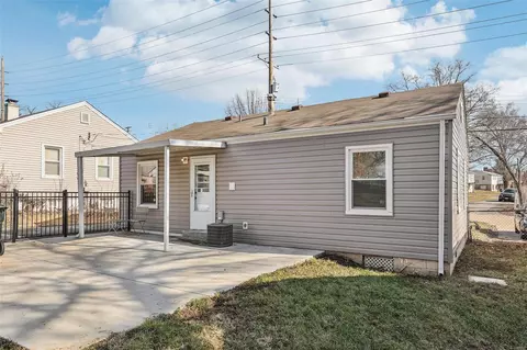 3829 Fee Fee Rd, Bridgeton, MO 63044 photo 23