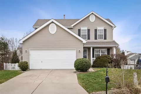 28 Parkland Place Ct, O'fallon, MO 63366