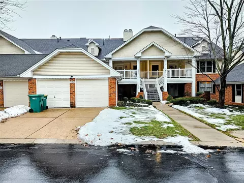 7354 Whitehall Colonial Ln #603, Saint Louis, MO 63119