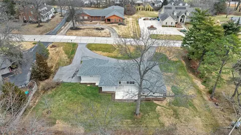 363 Hackmann Ln, Saint Louis, MO 63141 photo 36