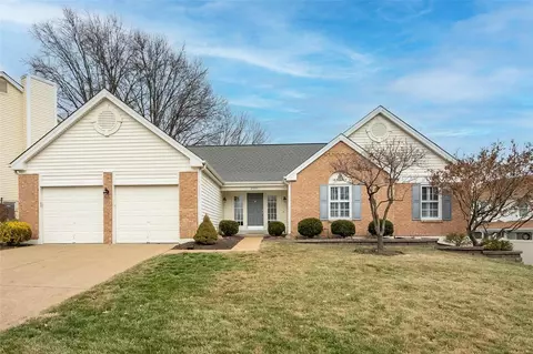 2041 Lost Meadow Dr, Saint Charles, MO 63303