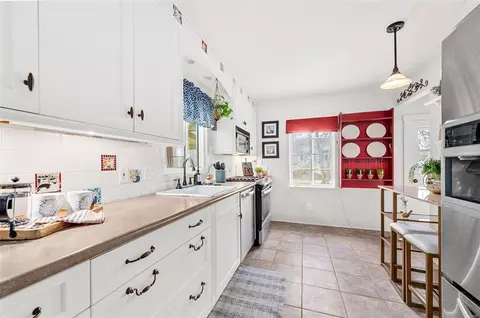 Kitchen - 206 Lark Hill Ln, Ballwin, MO 63021 photo 1 of 3
