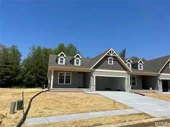 4803 Azalea Pl #1, Godfrey, IL 62035