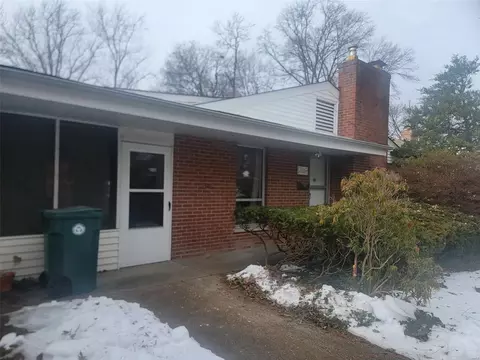 1003 Ormond Dr, Saint Louis, MO 63122