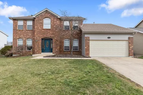 419 Leicester Square Ct, Ballwin, MO 63021