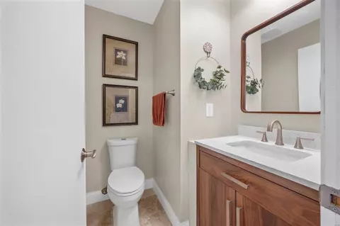Bath - 342 Devonshire Ct #E, Saint Peters, MO 63376 photo 1 of 3