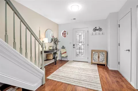 Entry Way - 342 Devonshire Ct #E, Saint Peters, MO 63376 photo 1 of 4