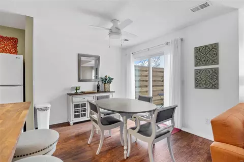 Dining - 342 Devonshire Ct #E, Saint Peters, MO 63376 photo 1 of 5